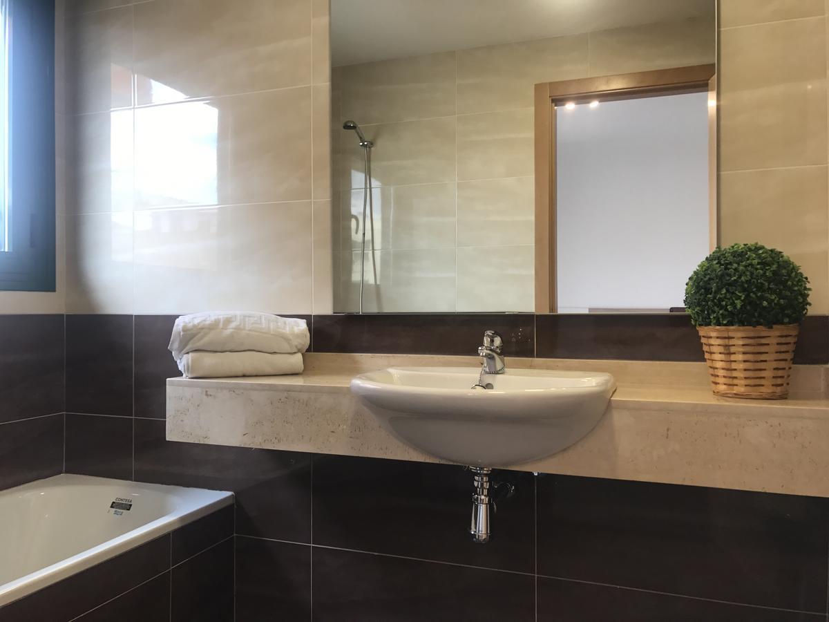 Apartamentos Deluxe Benicasim เบนิสกัสซิม ภายนอก รูปภาพ