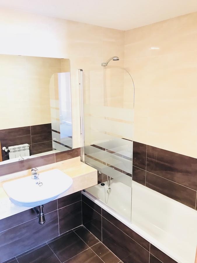 Apartamentos Deluxe Benicasim เบนิสกัสซิม ภายนอก รูปภาพ